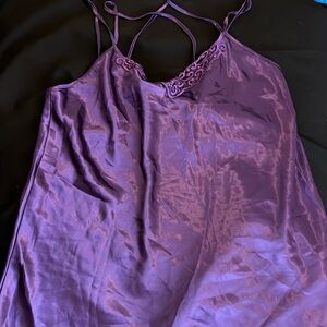 California Dynasty women's purple spaghetti strap Night gown.  SZ large